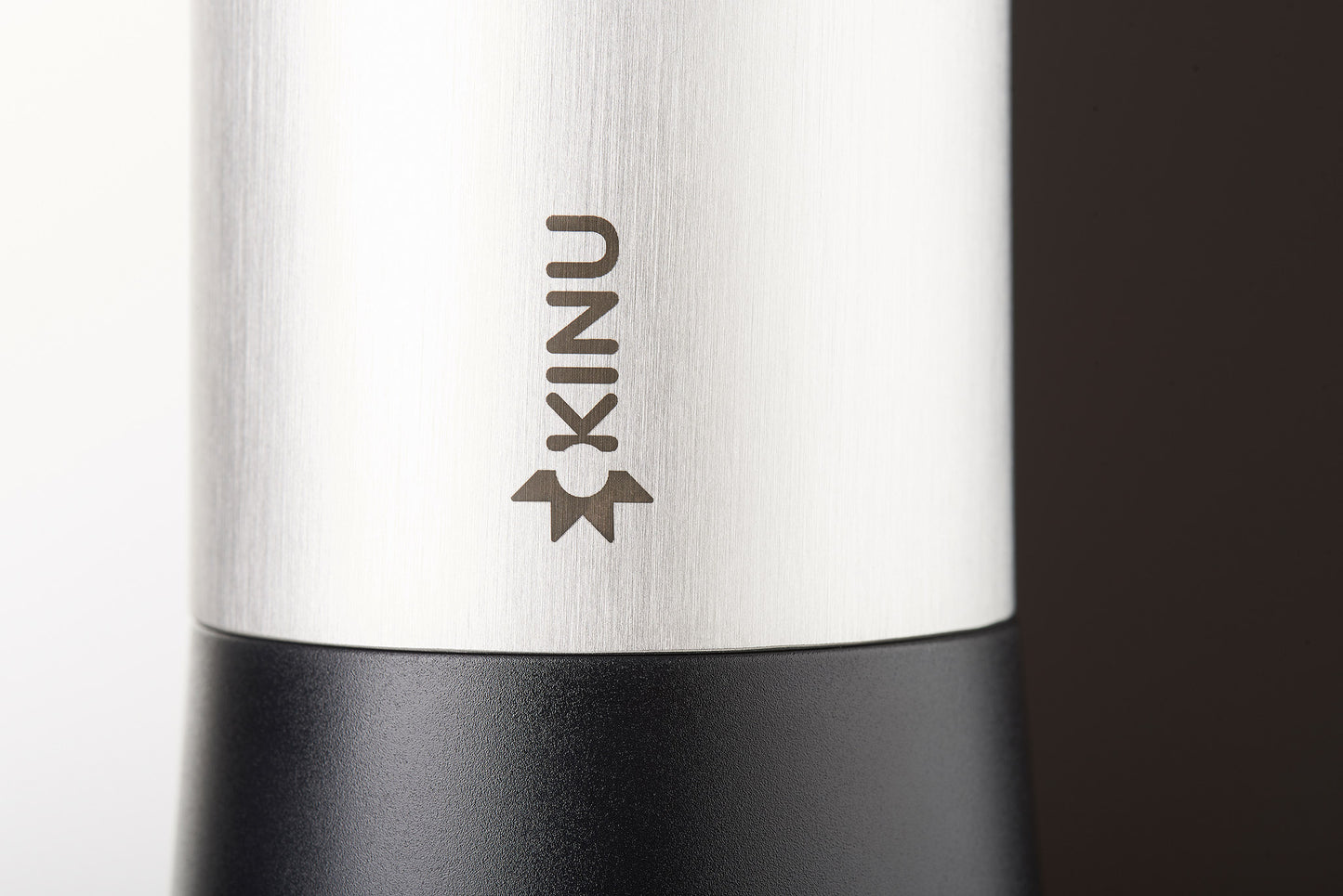 Kinu | M47 Classic 2024 Manual Grinder with Travel Case
